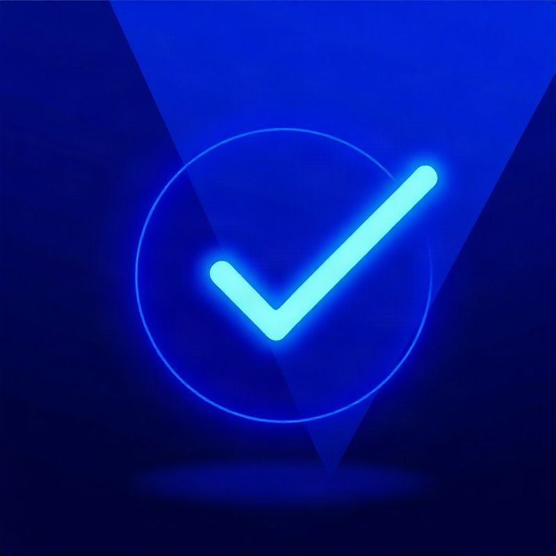Marca de verificación azul eléctrico sobre fondo índigo